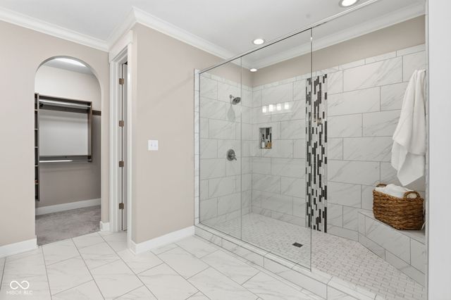 4359 Prairie Falcon Drive, Zionsville, IN 46077