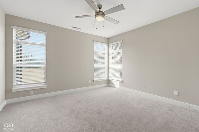 4359 Prairie Falcon Drive, Zionsville, IN 46077