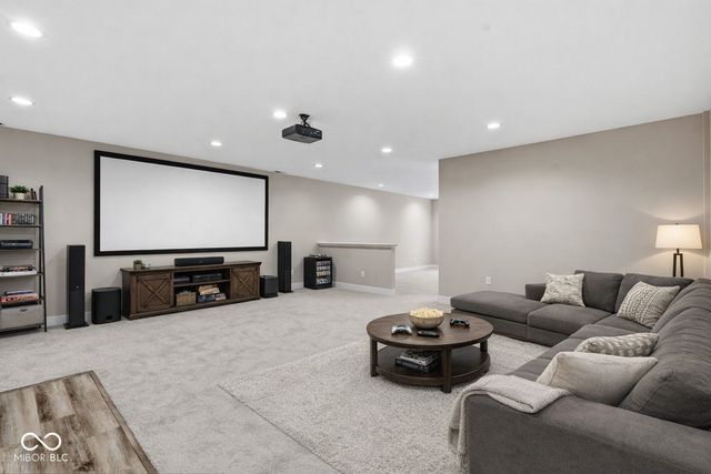 4359 Prairie Falcon Drive, Zionsville, IN 46077