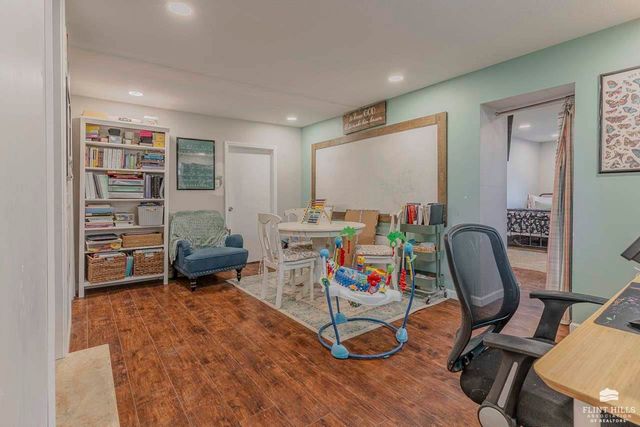 118 S Jefferson Street, Junction City, KS 66441