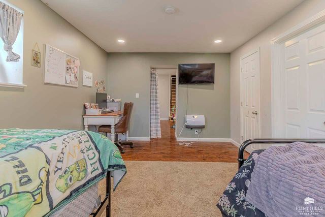 118 S Jefferson Street, Junction City, KS 66441