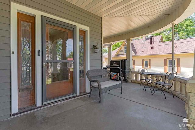 118 S Jefferson Street, Junction City, KS 66441