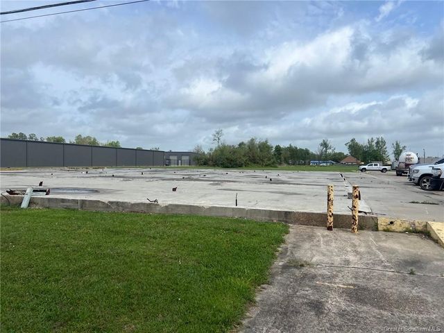 1601 Sampson Street, Westlake, LA 70669