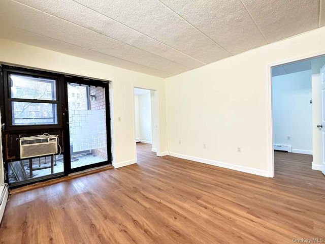 14468 38th Avenue 204, Flushing, NY 11354