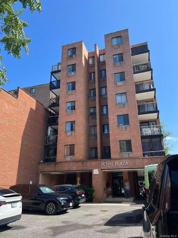 14468 38th Avenue 204, Flushing, NY 11354