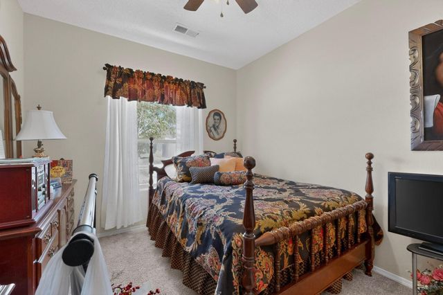 900 Firewheel Loop SW, Los Lunas, NM 87031