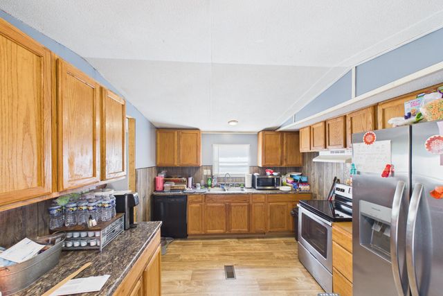 51 Plum Lane, Williamsburg, KY 40769
