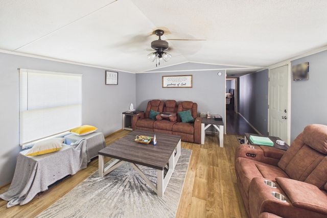 51 Plum Lane, Williamsburg, KY 40769