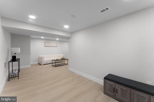 5117 EMO ST, Capitol Heights, MD 20743