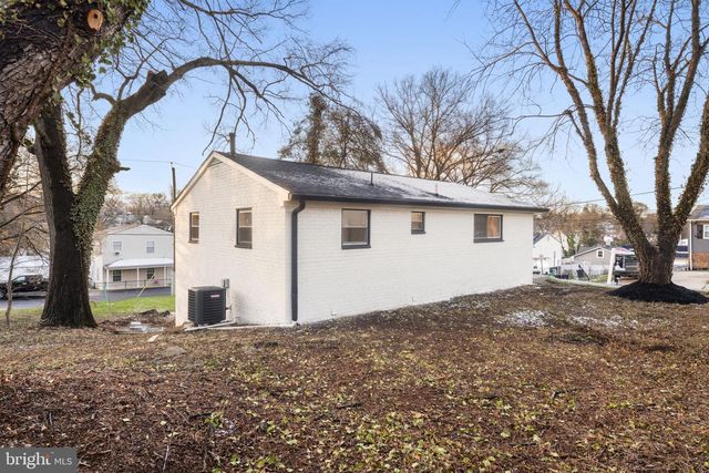 5117 EMO ST, Capitol Heights, MD 20743