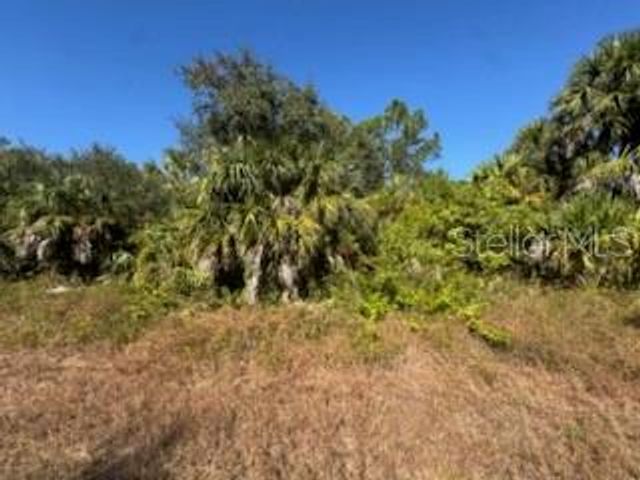 LOT 4 MATTOX CIRCLE, North Port, FL 34288