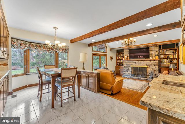 530 MINK LN, Williamstown, NJ 08094
