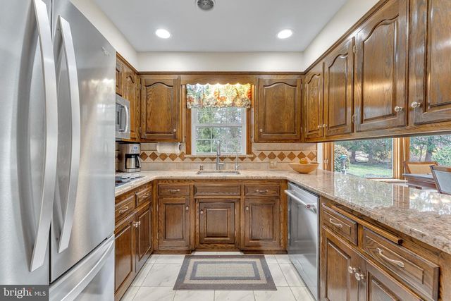 530 MINK LN, Williamstown, NJ 08094