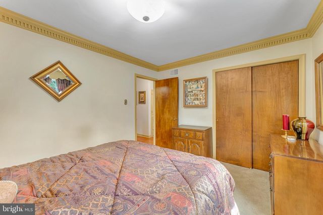 530 MINK LN, Williamstown, NJ 08094