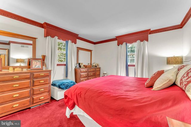 530 MINK LN, Williamstown, NJ 08094