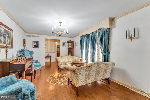 530 MINK LN, Williamstown, NJ 08094