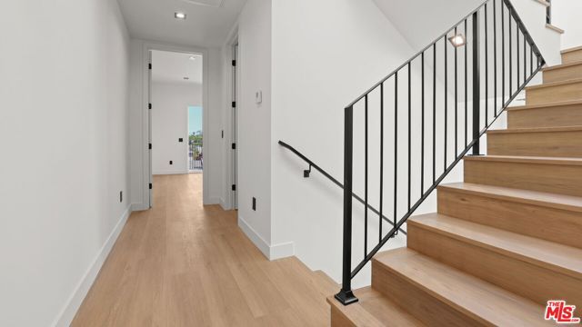 10842 Peach Grove Street AA, North Hollywood (los Angeles), CA 91601