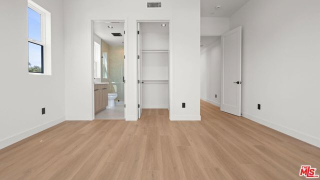 10842 Peach Grove Street AA, North Hollywood (los Angeles), CA 91601