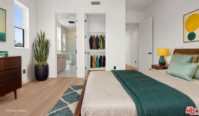10842 Peach Grove Street AA, North Hollywood (los Angeles), CA 91601