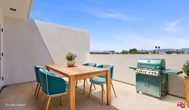 10842 Peach Grove Street AA, North Hollywood (los Angeles), CA 91601