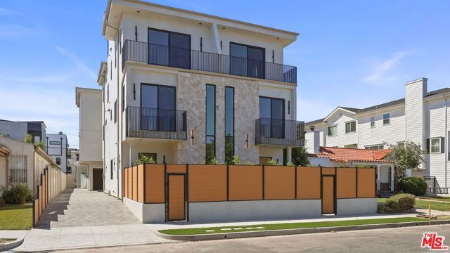 10842 Peach Grove Street AA, North Hollywood (los Angeles), CA 91601