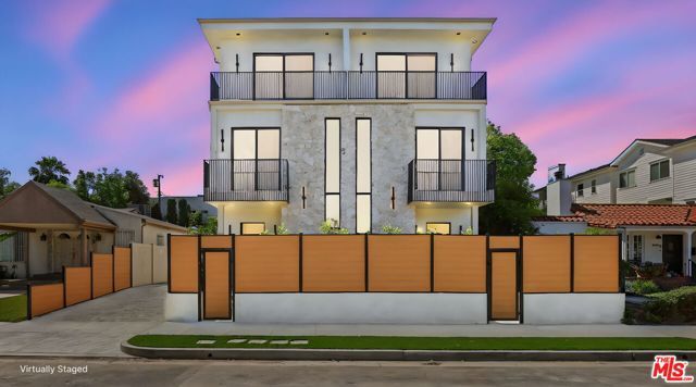 10842 Peach Grove Street AA, North Hollywood (los Angeles), CA 91601