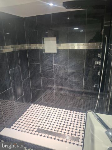 1320 N 26TH ST, Philadelphia, PA 19121