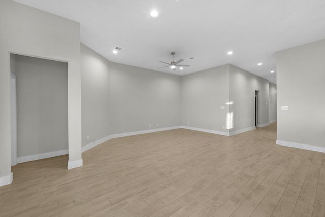 4507 Whisperwood Drive, Rosenberg, TX 77471