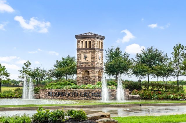 4507 Whisperwood Drive, Rosenberg, TX 77471