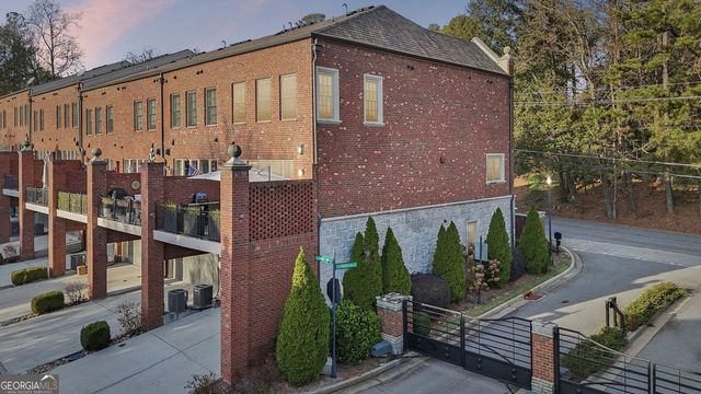 2926 Hermance Drive NE, Brookhaven, GA 30319