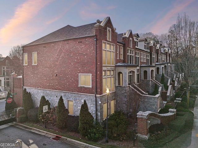 2926 Hermance Drive NE, Brookhaven, GA 30319