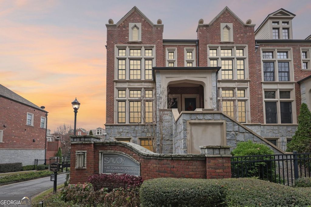 2926 Hermance Drive NE, Brookhaven, GA 30319