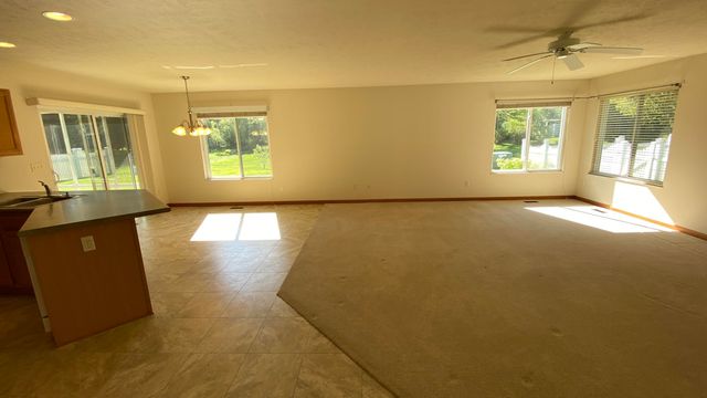 1454 Byfield Parkway, Valparaiso, IN 46385