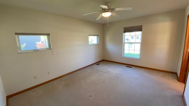 1454 Byfield Parkway, Valparaiso, IN 46385