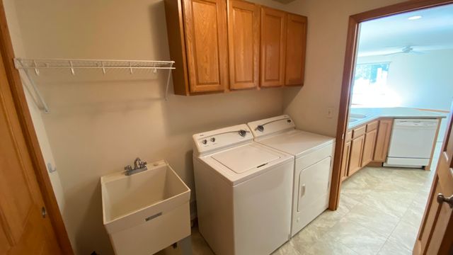 1454 Byfield Parkway, Valparaiso, IN 46385