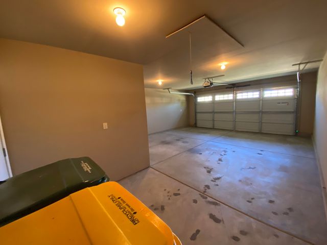 1454 Byfield Parkway, Valparaiso, IN 46385