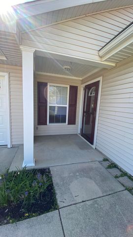 1454 Byfield Parkway, Valparaiso, IN 46385