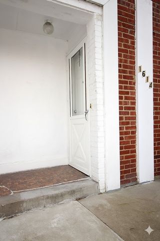 1614 Bevan Rd, Whitehall, PA 15227