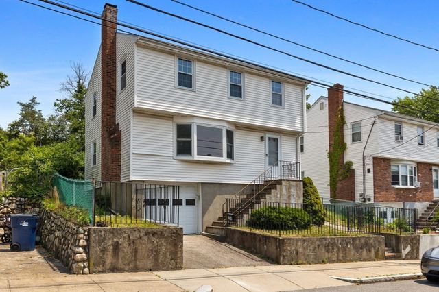 194 Glenellen Rd, Boston, MA 02132
