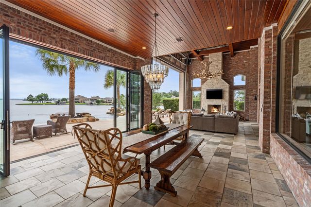 12349 Longmire Trace, Conroe, TX 77304