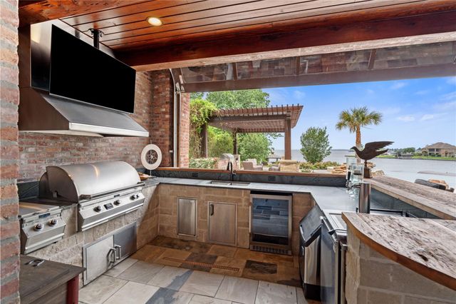 12349 Longmire Trace, Conroe, TX 77304