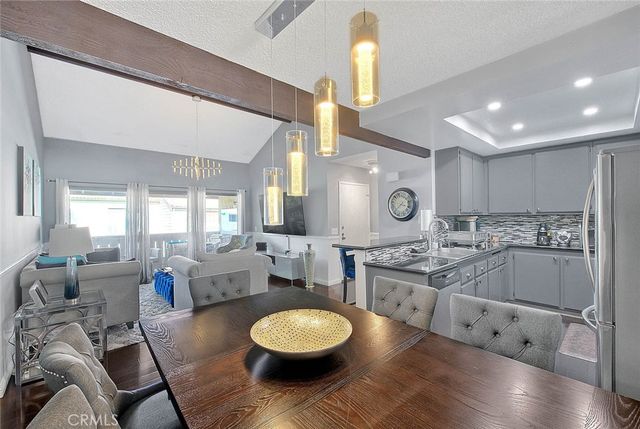 44 Carriage Way 108, Pomona, CA 91766