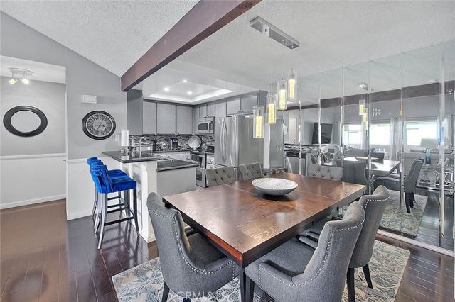 44 Carriage Way 108, Pomona, CA 91766