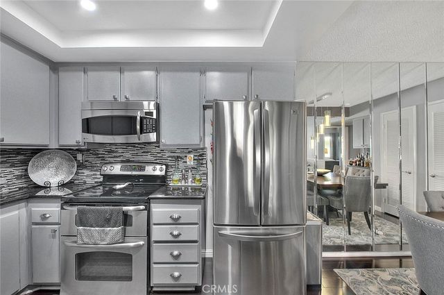 44 Carriage Way 108, Pomona, CA 91766