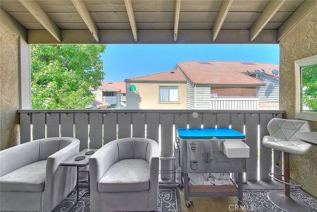 44 Carriage Way 108, Pomona, CA 91766