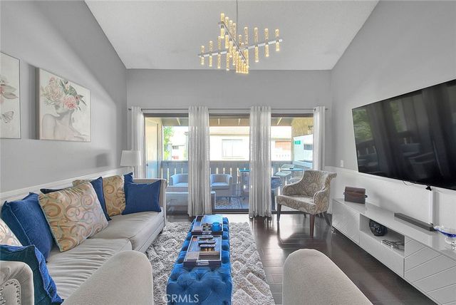 44 Carriage Way 108, Pomona, CA 91766