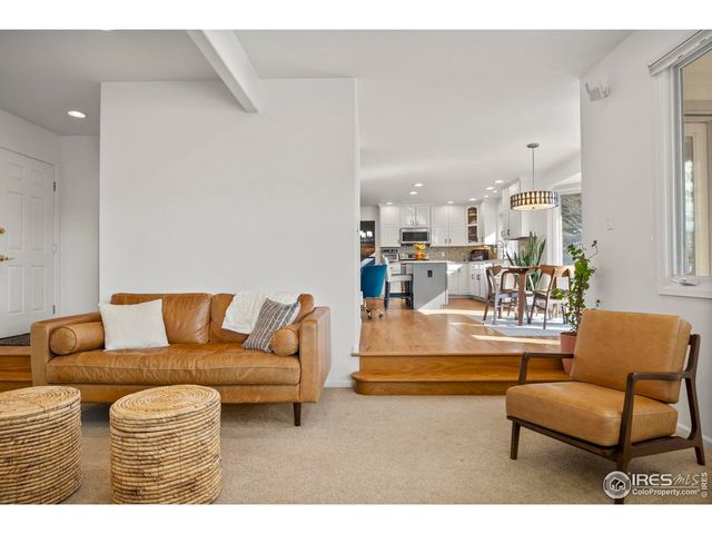 5624 Red Willow Ct, Fort Collins, CO 80528