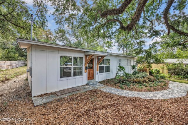 8924 LOPEZ Court, Jacksonville, FL 32216