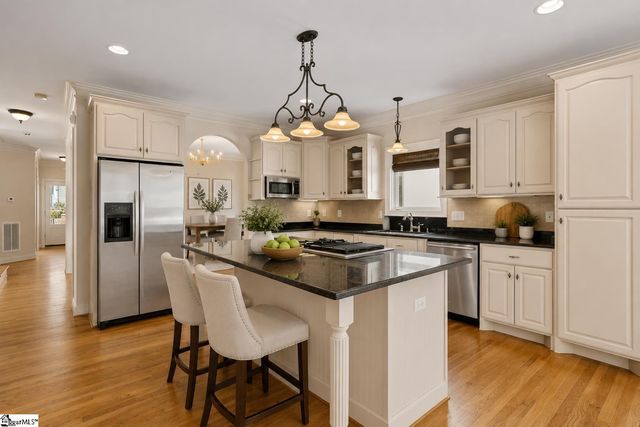 21 Kershaw Court, Greenville, SC 29607