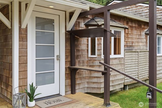 7808 56th Avenue Ct NW, Gig Harbor, WA 98335